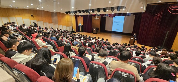 ▲전남도가 청년들을 대상으로 전세사기 예방교육을 실시하고 있다. ⓒ전남도